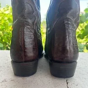 Circle G - 9.5d- Caiman Belly- Almond toe - leather in great condition Circle G | Shoes | Circle G 95d Caiman Belly Almond Toe  main image 2